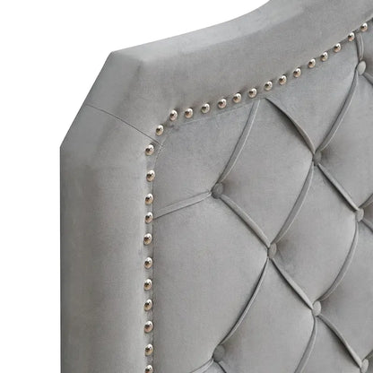 Queen Size Button Tufted Bed with Strong Wood Slat Support